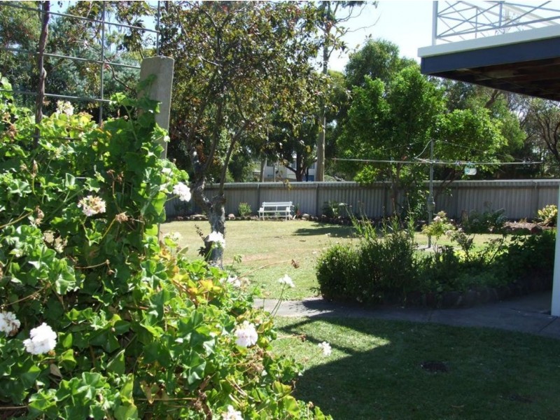 34 Cosmos Street, Dromana VIC 3936