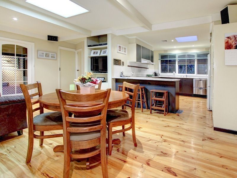 30 St Ives Grove, Mount Martha VIC 3934