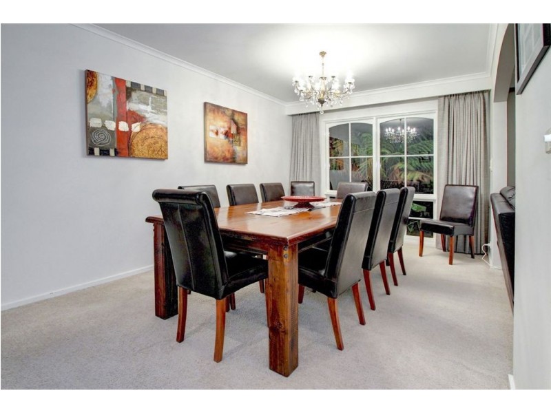 30 St Ives Grove, Mount Martha VIC 3934