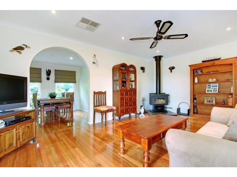 22 Pembroke Drive, Somerville VIC 3912