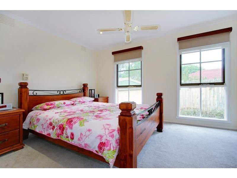 22 Pembroke Drive, Somerville VIC 3912