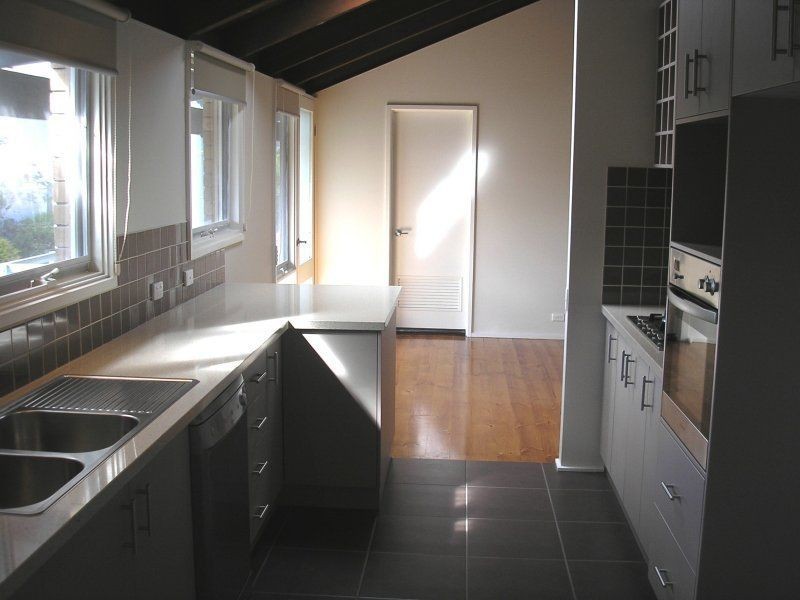 6 Wolfdene Court, Mornington VIC 3931