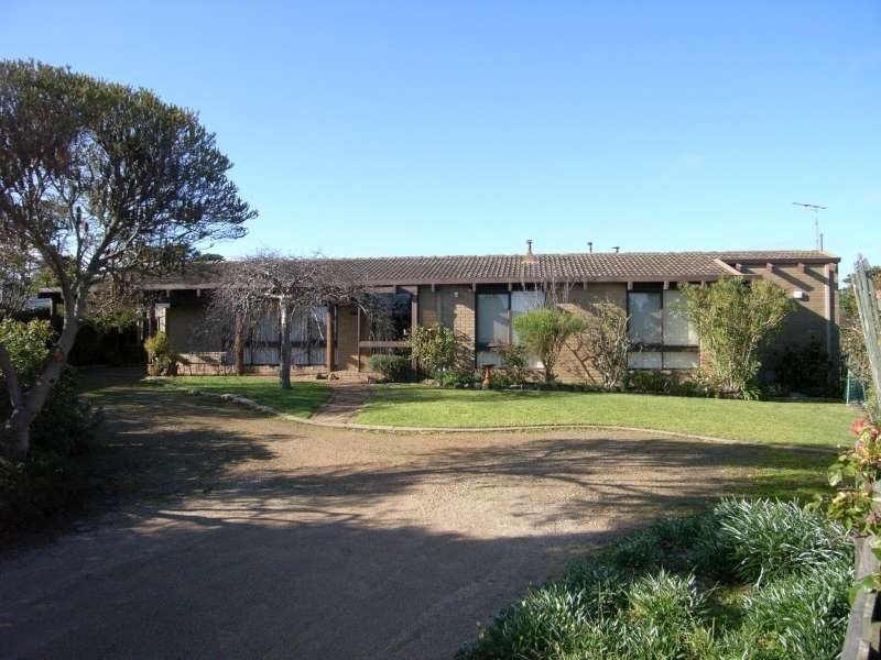 6 Wolfdene Court, Mornington VIC 3931