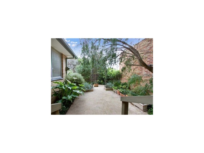 1/16 Nelson Street, Mornington VIC 3931