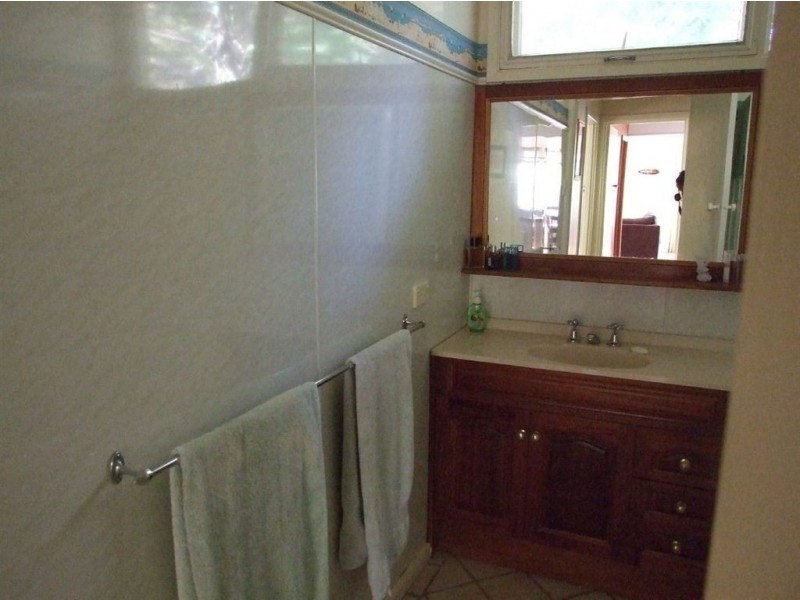 70 Kilburn Grove, Mount Martha VIC 3934