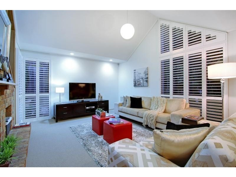 10 Rowsley Road, Mount Eliza VIC 3930