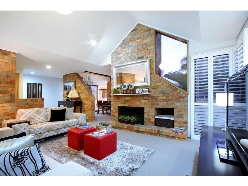 10 Rowsley Road, Mount Eliza VIC 3930