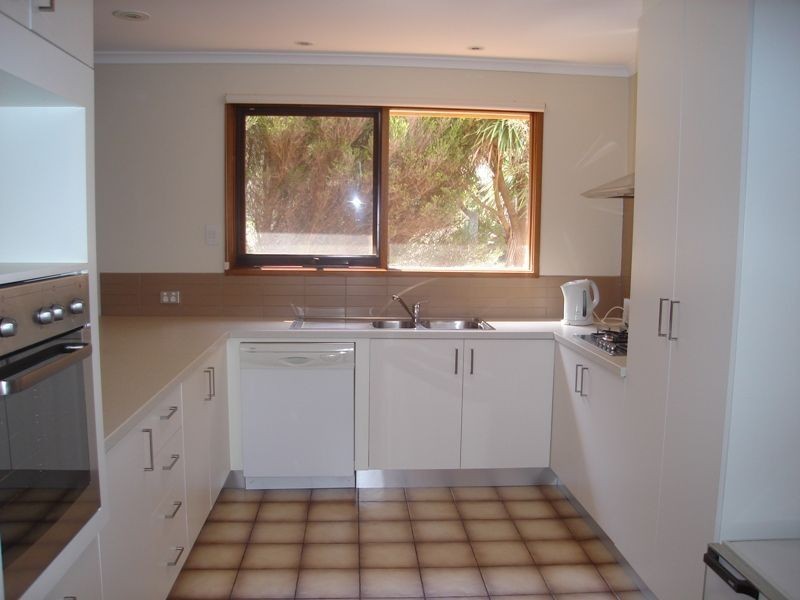 19 Cambridge Road, Mount Martha VIC 3934