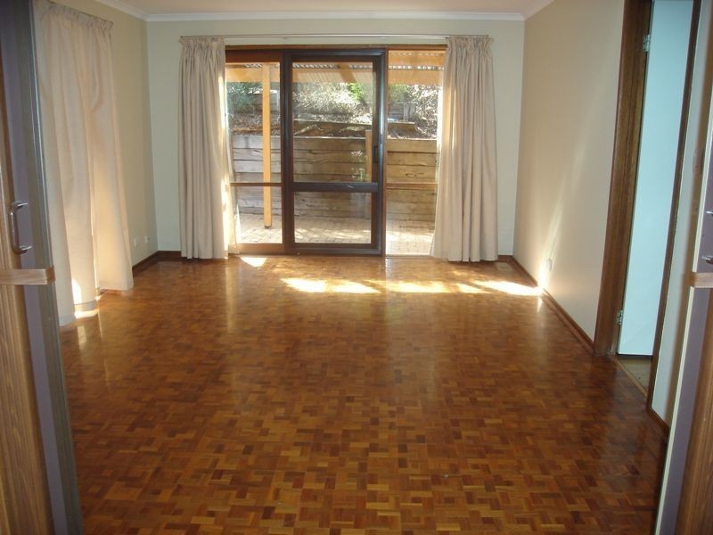 19 Cambridge Road, Mount Martha VIC 3934