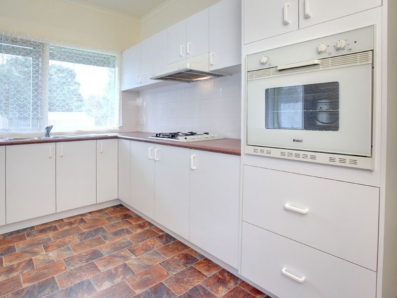 1/6 Beach Grove, Mornington VIC 3931