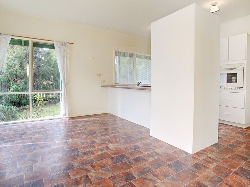 1/6 Beach Grove, Mornington VIC 3931