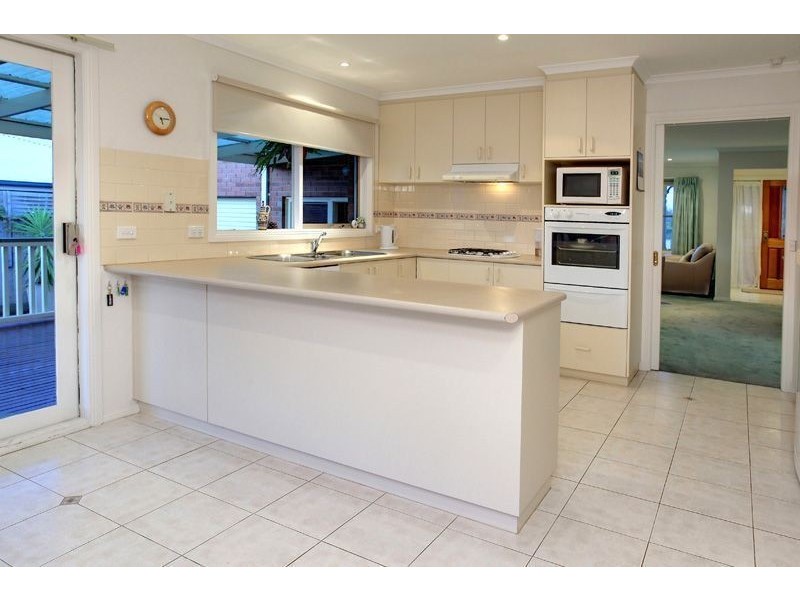 83 Maxwell Street, Mornington VIC 3931