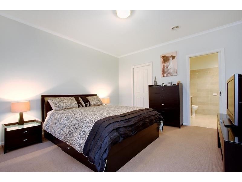 25a Seaview Avenue, Mornington VIC 3931