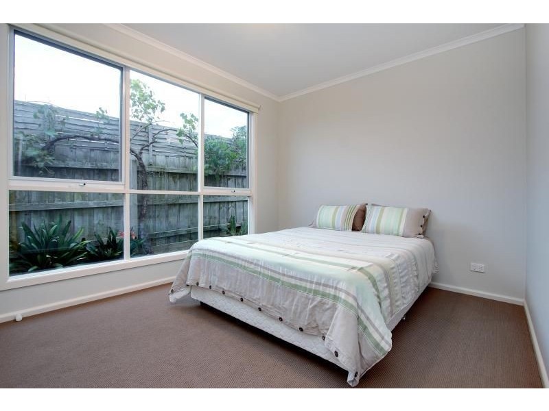 25a Seaview Avenue, Mornington VIC 3931