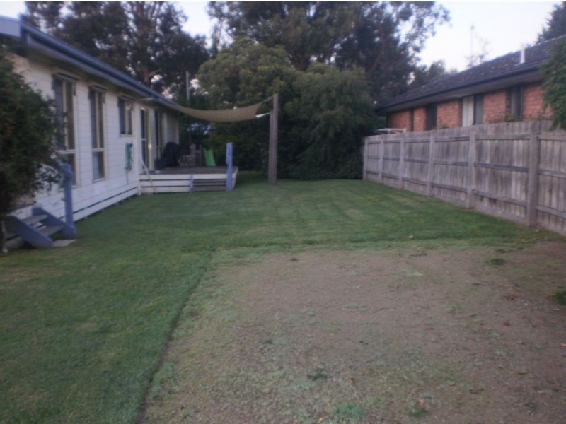 4 Buckley Street, Safety Beach VIC 3936