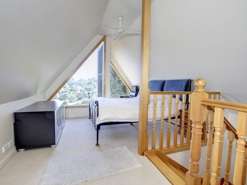 8 Asquith Avenue, Mount Martha VIC 3934