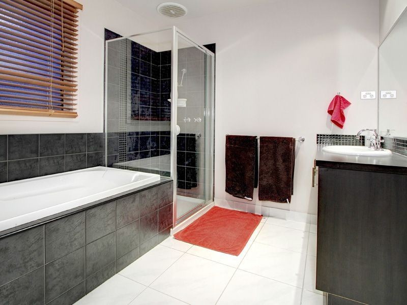 22 Ben Drive, Mornington VIC 3931