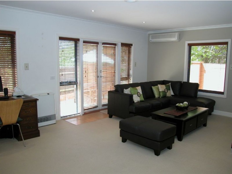 3/107 Tanti Ave, Mornington VIC 3931