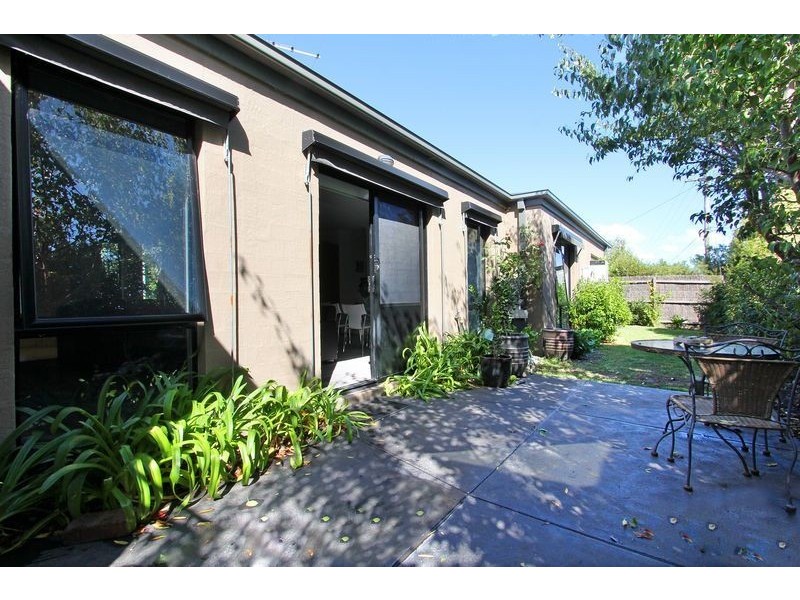 1/21 Kooyonga Grove, Mornington VIC 3931