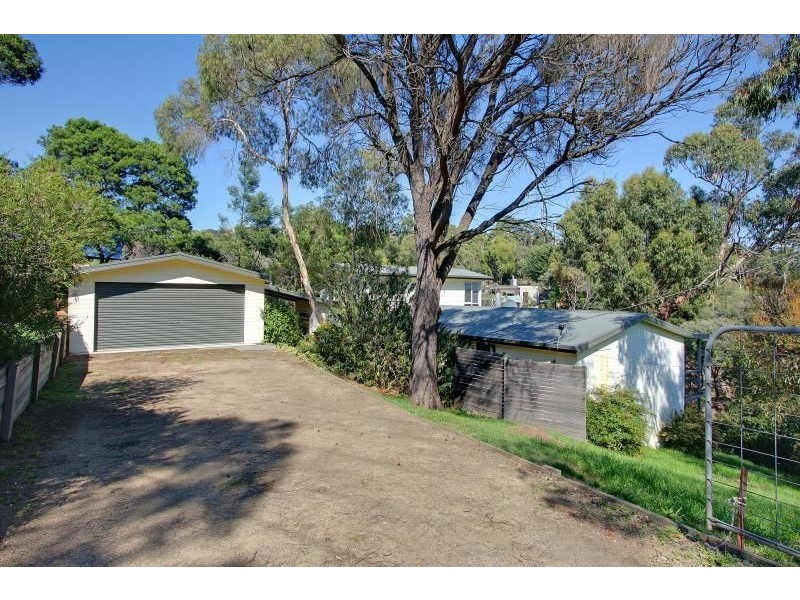 22 McGregor Ave, Mount Martha VIC 3934