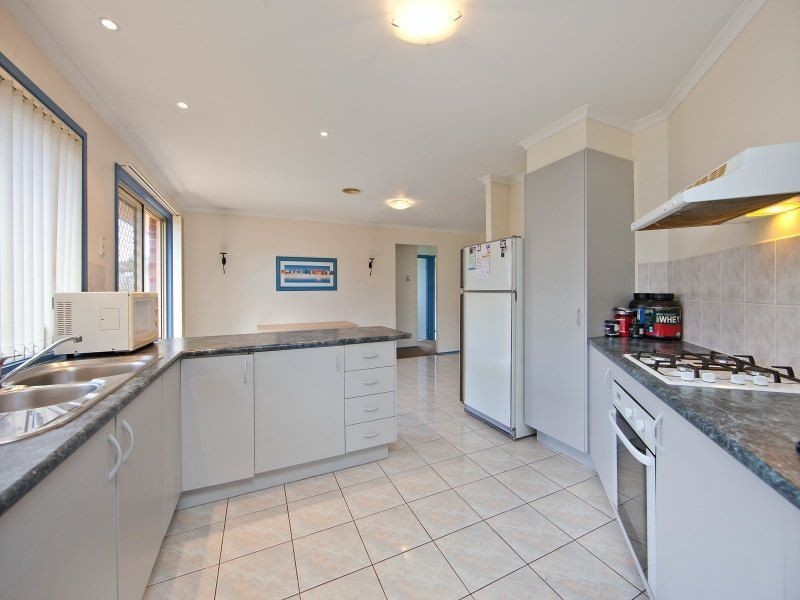 8 Baystone Court, Mount Martha VIC 3934