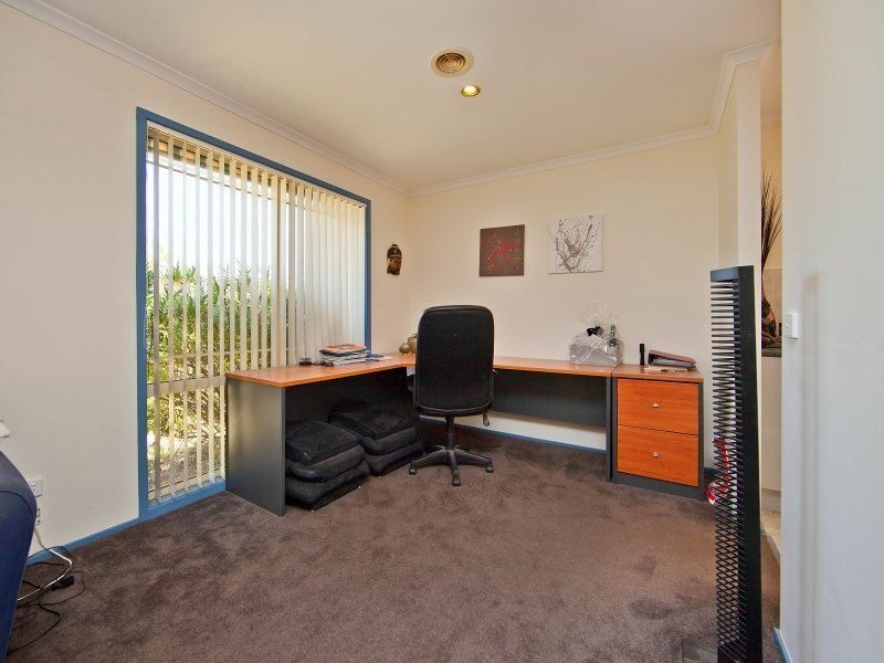 8 Baystone Court, Mount Martha VIC 3934