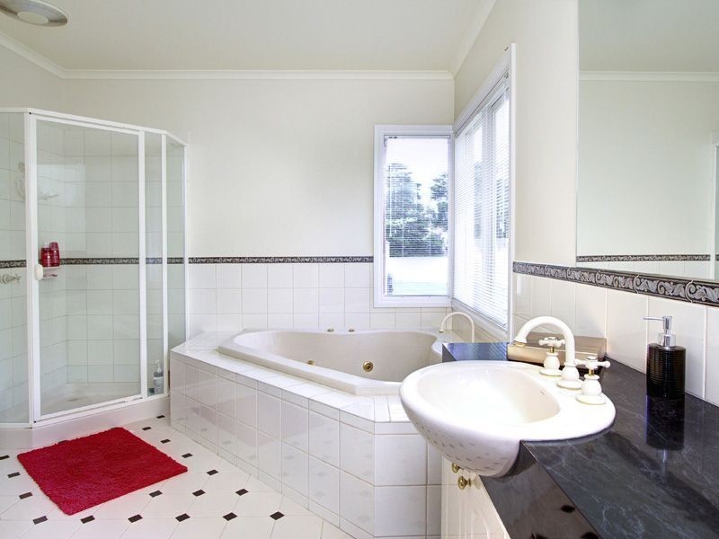 3 Bannie Lane, Mount Martha VIC 3934