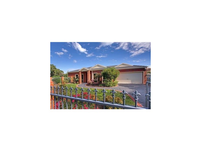 1/100 Beleura Hill Road, Mornington VIC 3931