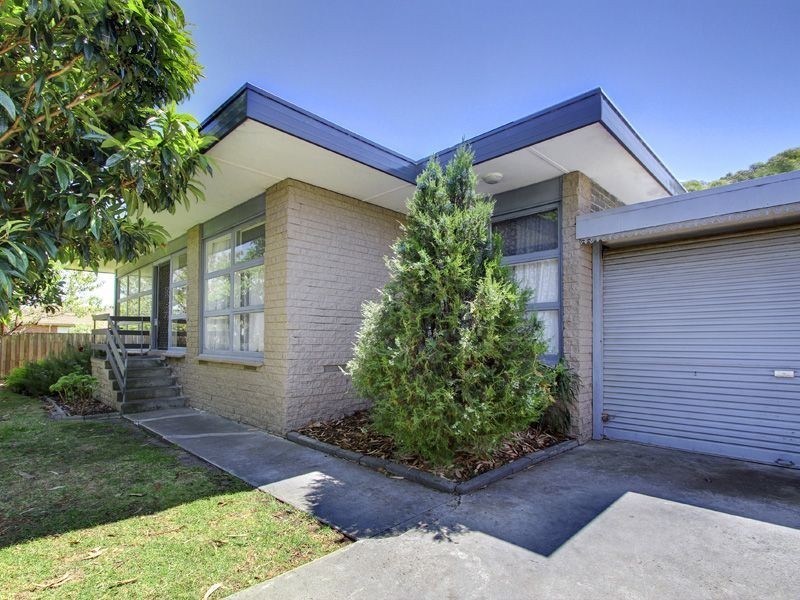 15 Knott Street, Safety Beach VIC 3936