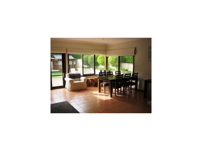 15 Silkhorn Crescent, Mount Martha VIC 3934