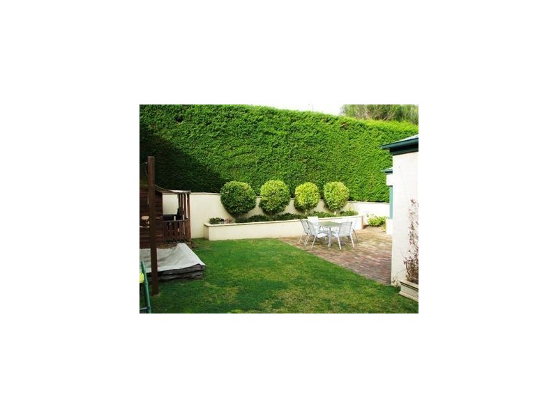 15 Silkhorn Crescent, Mount Martha VIC 3934