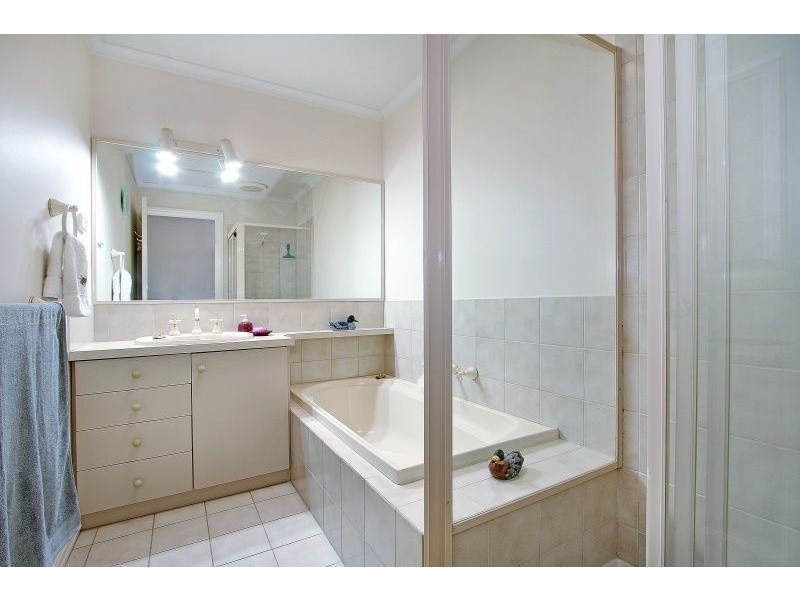 4/88 Tanti Ave, Mornington VIC 3931