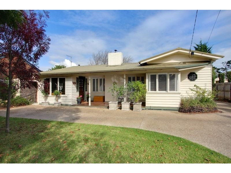 20 Turnbull Street, Mornington VIC 3931