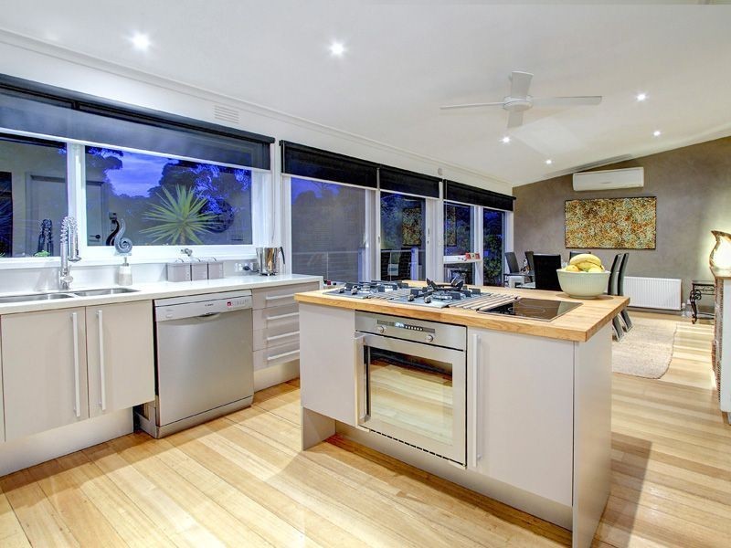 12 Glamis Street, Mount Martha VIC 3934