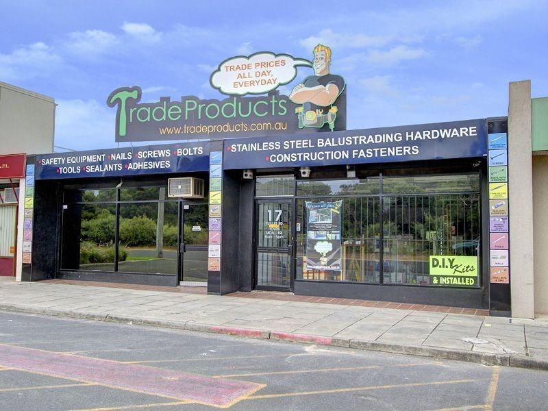 17 Yuilles Road, Mornington VIC 3931