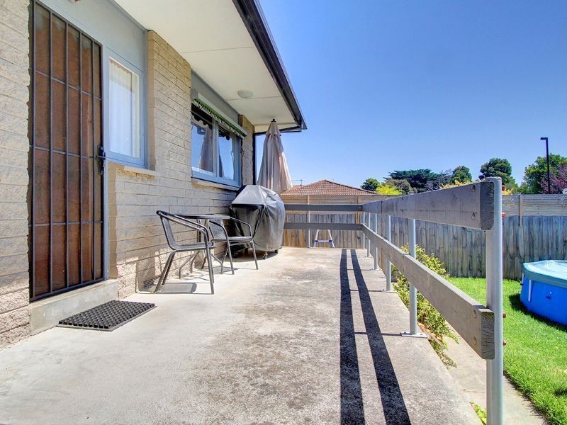 15 Knott Street, Safety Beach VIC 3936