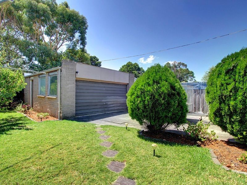 15 Knott Street, Safety Beach VIC 3936