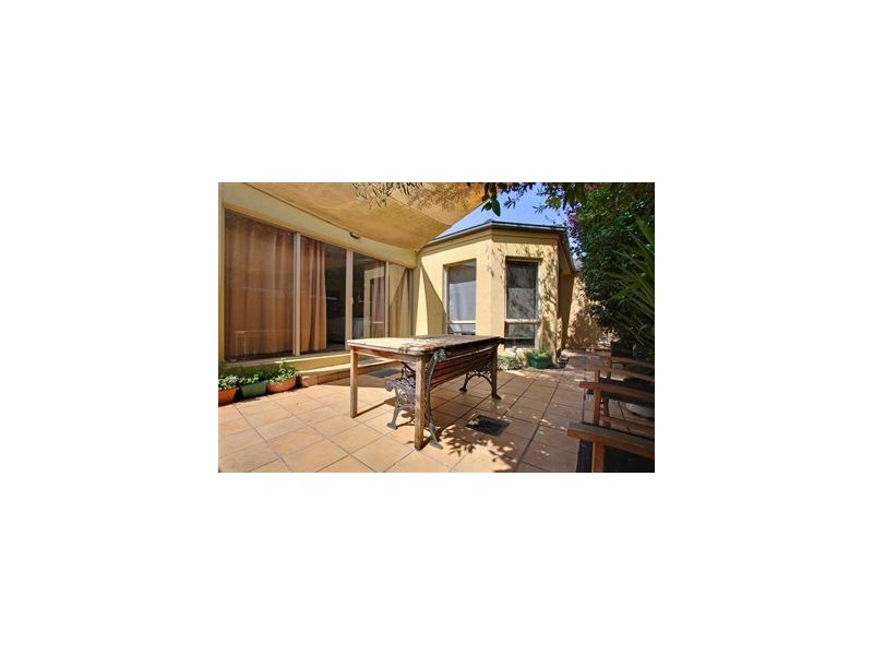 1/105 Tanti Ave, Mornington VIC 3931