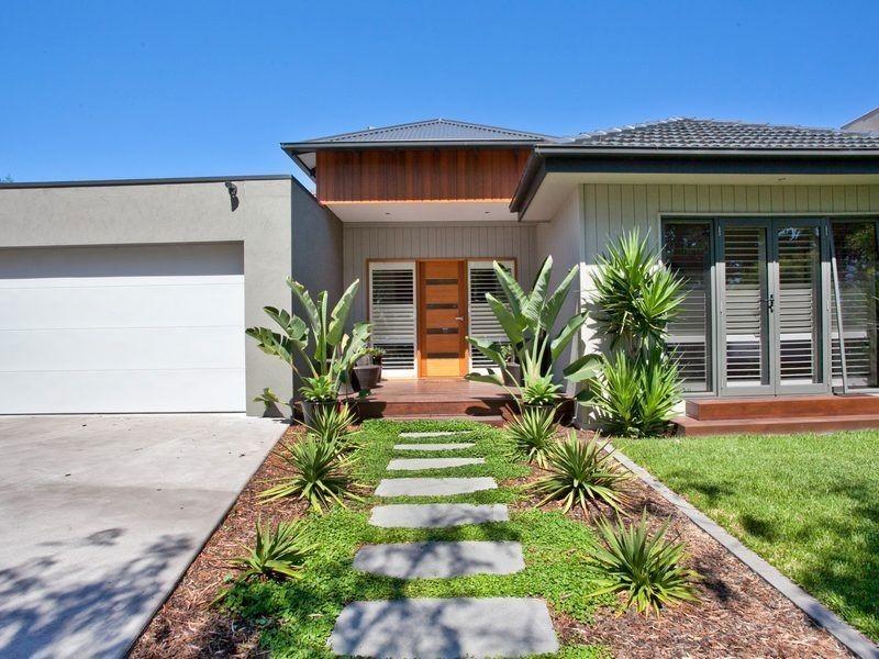 71 Hampden Street, Mornington VIC 3931