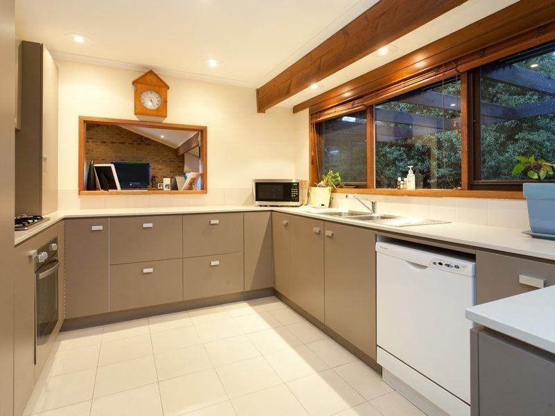 63 Autumn Crescent, Mount Eliza VIC 3930