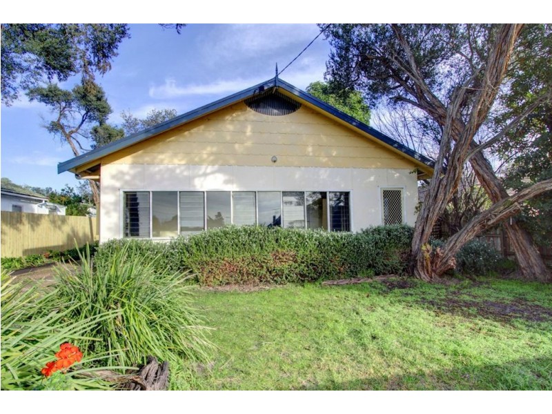 14 Park Ave, Rosebud West VIC 3940