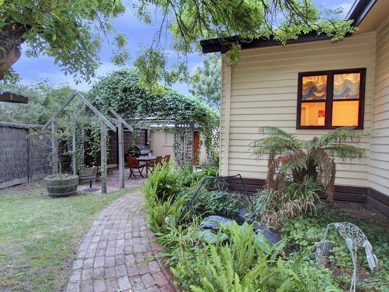 130 Bentons Road, Mount Martha VIC 3934