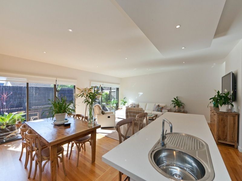 2A Iluka Place, Mornington VIC 3931