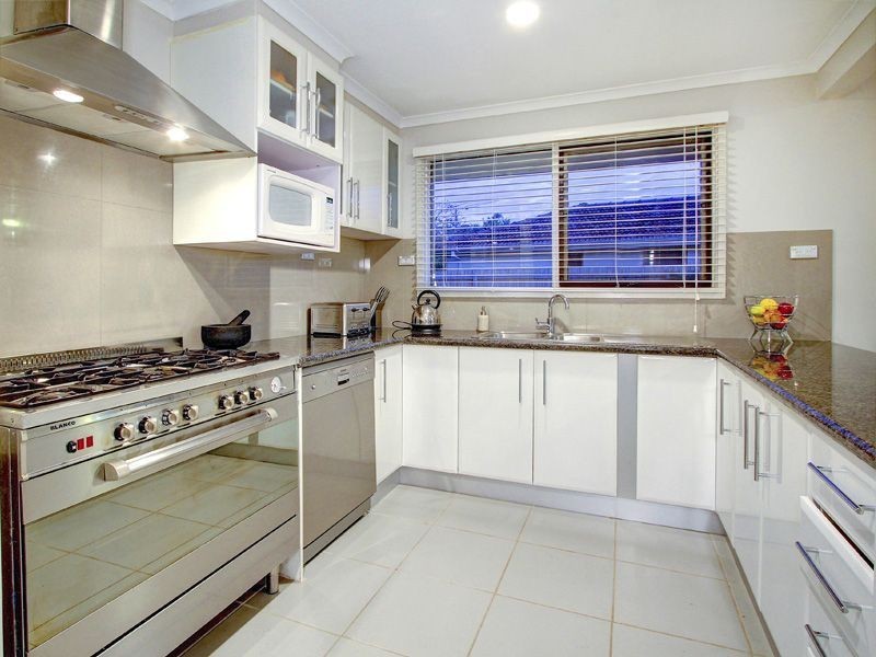 10 Morlyn Drive, Mount Martha VIC 3934