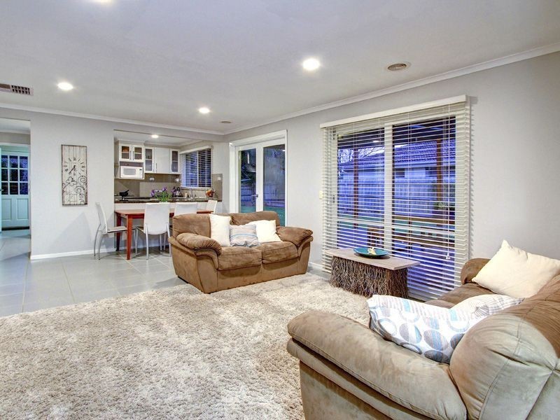 10 Morlyn Drive, Mount Martha VIC 3934