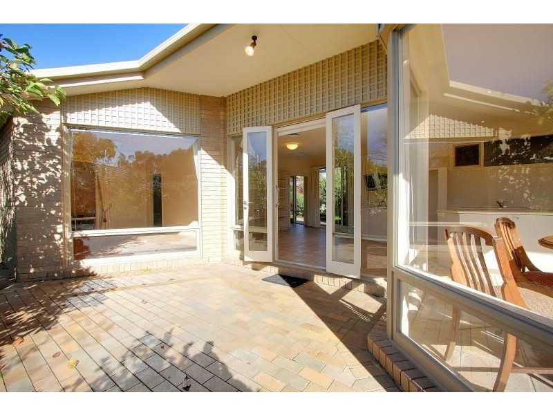 8 Woodlyn Close, Mount Eliza VIC 3930