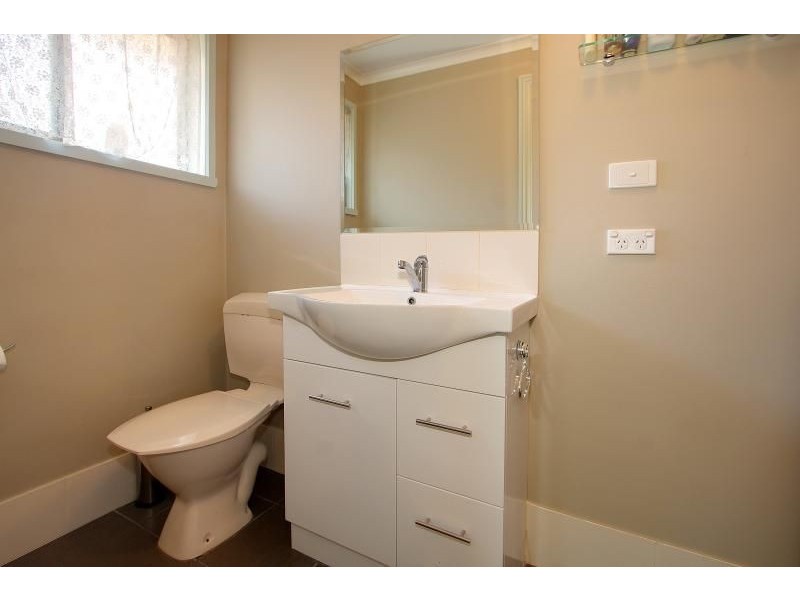 18 Benambra Street, Mornington VIC 3931