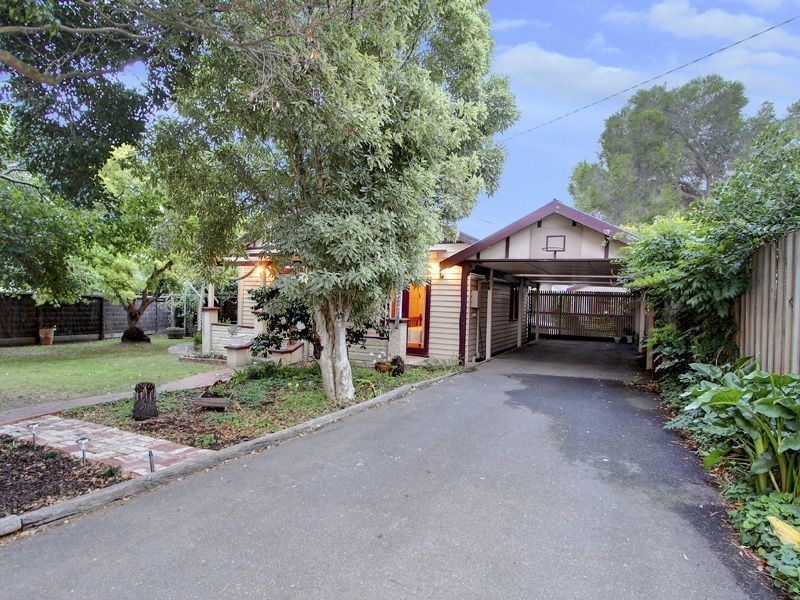 130 Bentons Rd, Mornington VIC 3931