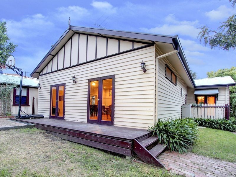 130 Bentons Rd, Mornington VIC 3931
