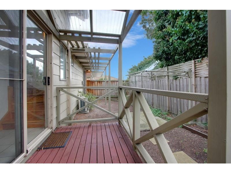 2/867 Nepean Highway, Mornington VIC 3931